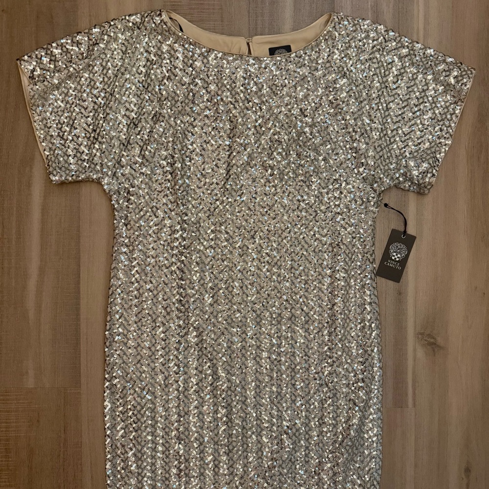 NWT Vince Camuto Sparkling Silver Sequin cocktail party Dress size 6
